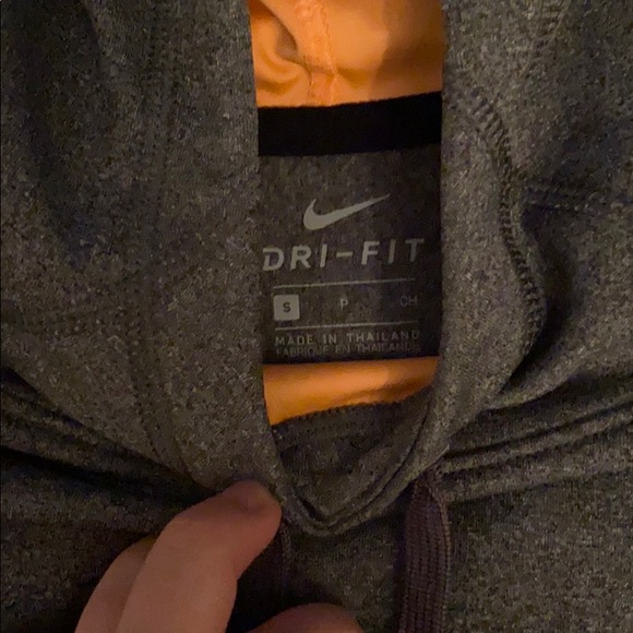 Nike Sweatshirts - Picture 2 of 2